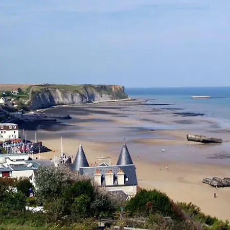 La Lumineuz Au Coeur Des Plages Du Debarquement * Creully sur Seulles